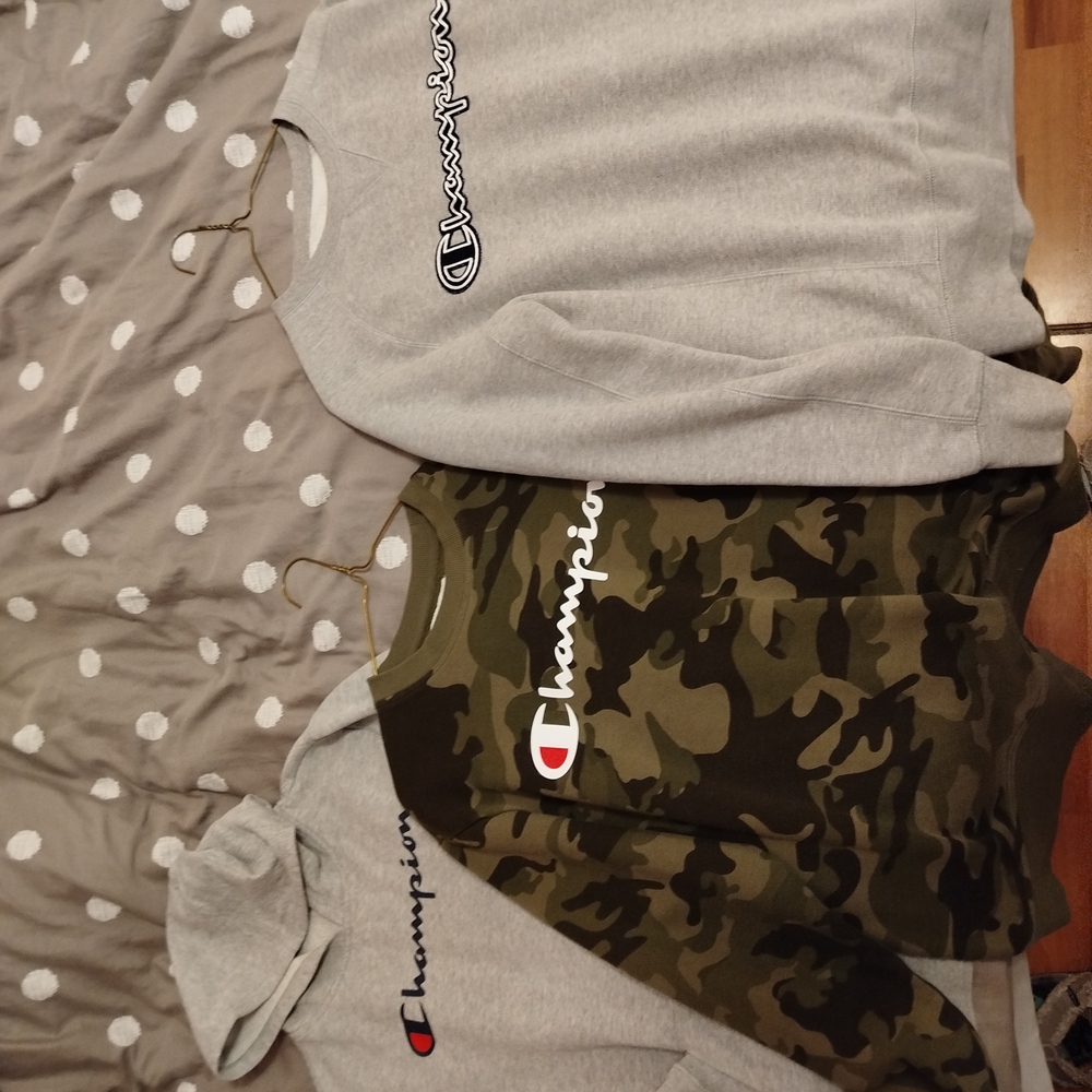 Champion Gray Hoodie and Camo Sweatshirt Set